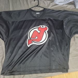 Hockey jersey goalie cut